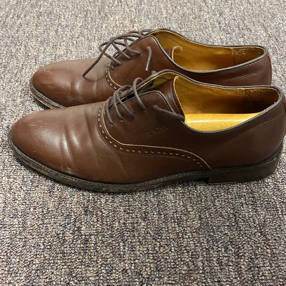 Prada Leather Oxford Shoes - Size 10